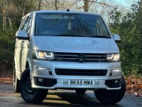 VOLKSWAGEN TRANSPORTER SHUTTLE