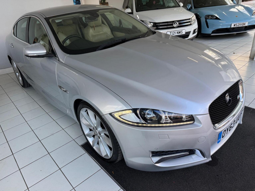 2013 Jaguar XF
